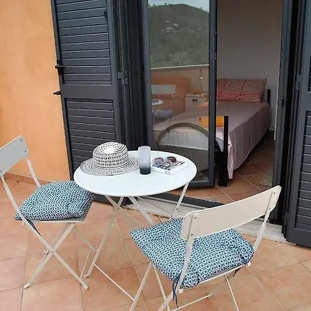 Ferienhaus Mirabelle Relax E Natura Immersi Nelle Verdi Colline Sperlonga