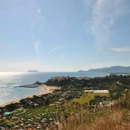 Holiday home Mirabelle Relax E Natura Immersi Nelle Verdi Colline Sperlonga